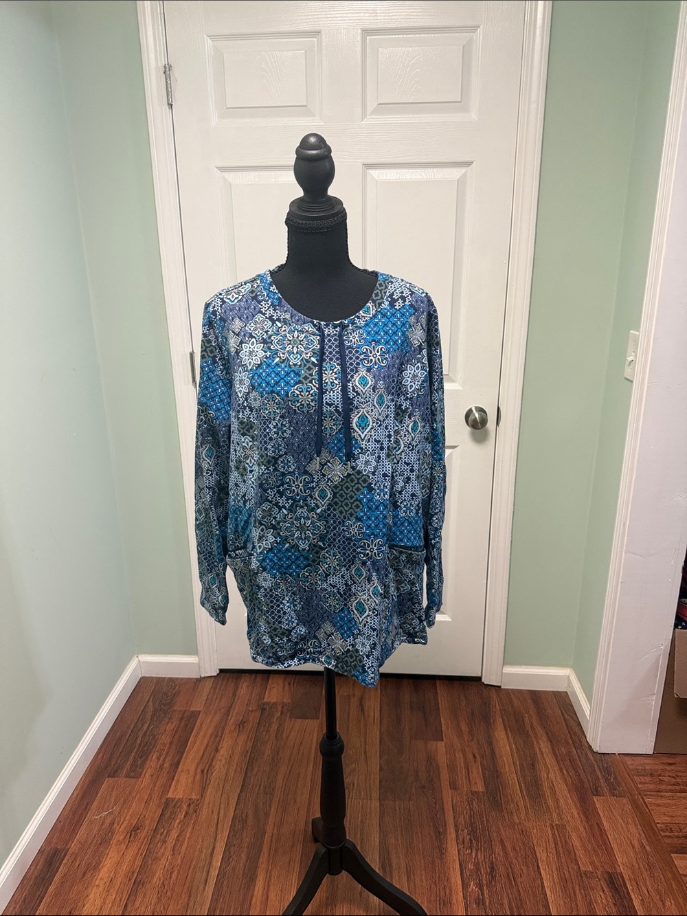 Blue Patterned Long-Sleeve Tunic Top